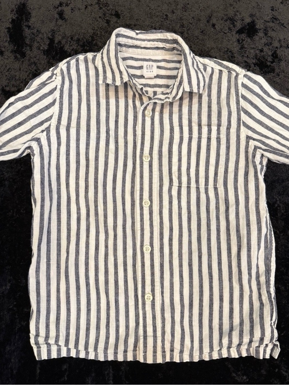 GAP kids black& White Striped Short-Sleeve Button-Down Shirt